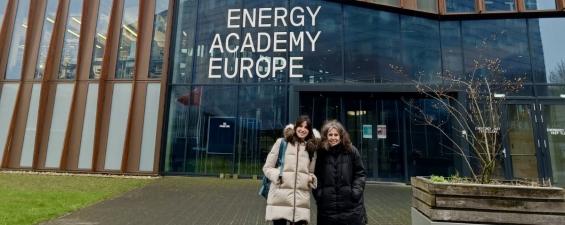 Las investigadoras Cristina Sarasa y Rosa Duarte en Groningen