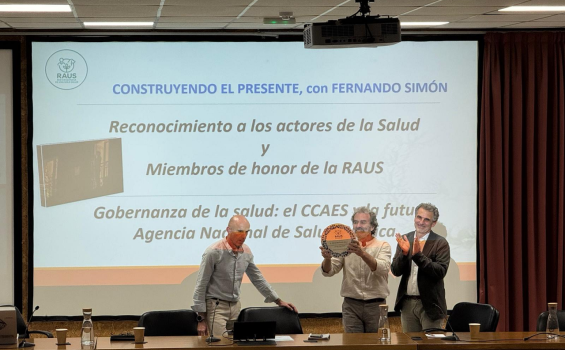 II Jornada RAUS - 2025-09-16 - acto de reconocimiento, Fernando Simón