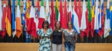 e izquierda a derecha, Susana de Magalhaes, secretaria adjunta ATF, Isabel Casasús, y Ana Sofía Santos, secretaria general ATF