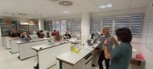 imagen de los participantes en el curso durante una de las clases