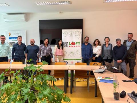 Imagen de grupo de los asistentes a la reunión de clausura del proyecto Erasmus + LOFT en Zaragoza
