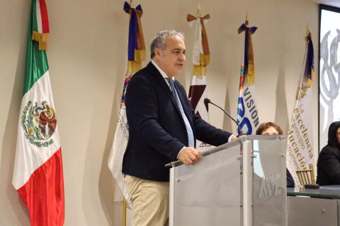 Nacho de Blas fue nombrado profesor afiliado de la Facultad de Medicina Veterinaria y Zootecnia de la UANL en México