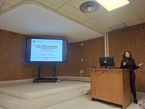 conferencia 'Food, Culture, and Society' de Maria Giovanna Onorati en el IA2 20-01-2026